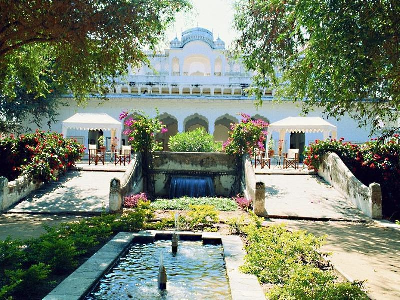Samode Bagh Hotel Bagian luar foto