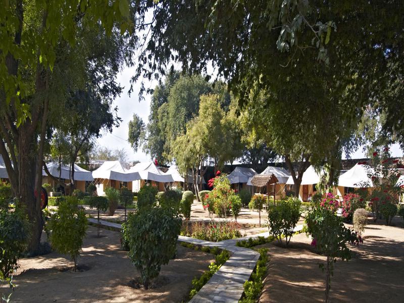 Samode Bagh Hotel Bagian luar foto